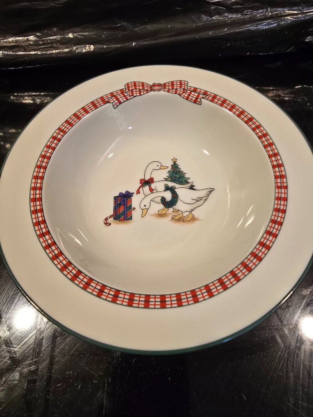 Anchor Holiday Memories Porcelain Ware Cereal Soup Bowl Christmas Ducks 7.25"